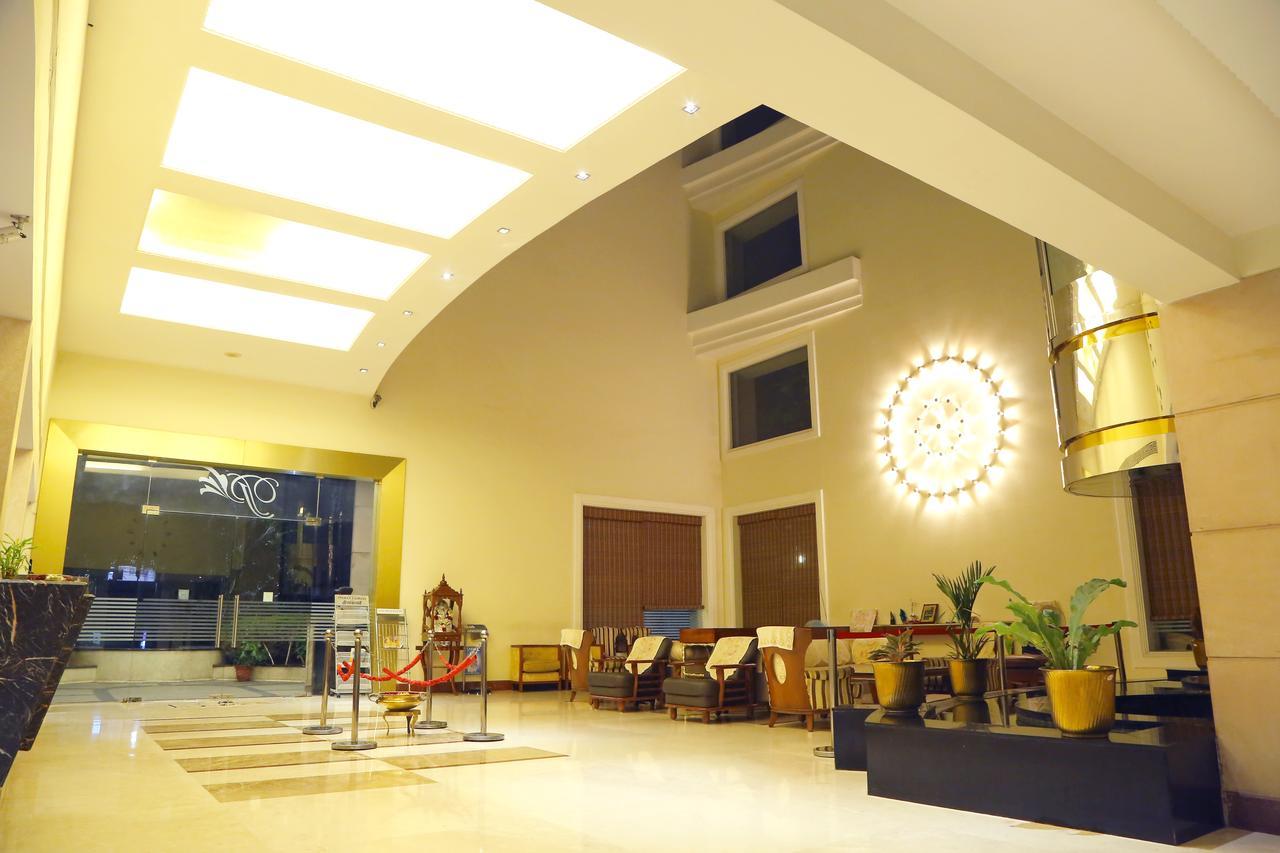 Hotel Parsons Court ディンディーグル エクステリア 写真